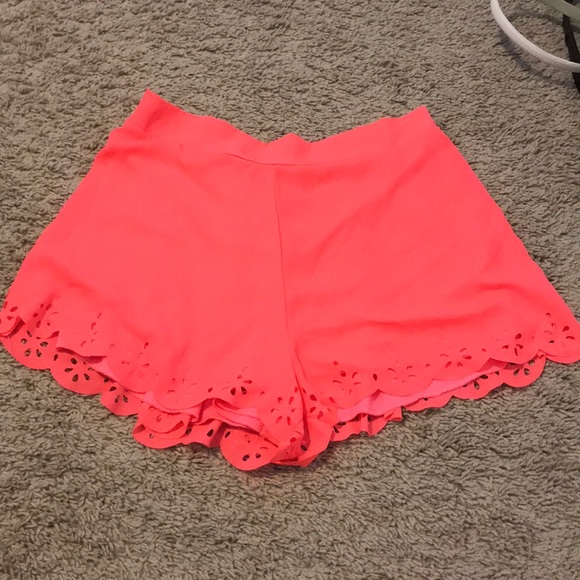 Charlotte Russe Pants - Hot pink short